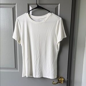 Nine West White Short Sleeve Crewneck Tee